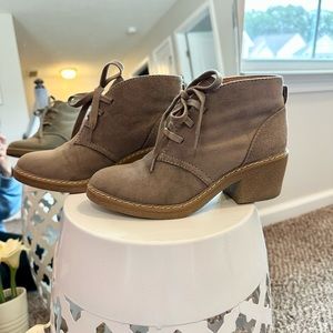 Universal Thread Taupe Lace up Booties Size 6.5